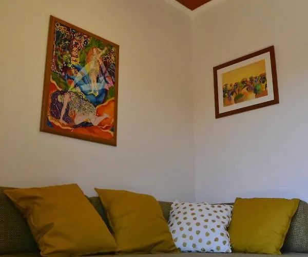 Le Tre Sorelle A Testaccio Рим