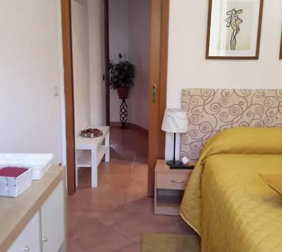 Le Tre Sorelle A Testaccio Отель типа "постель и завтрак" Рим