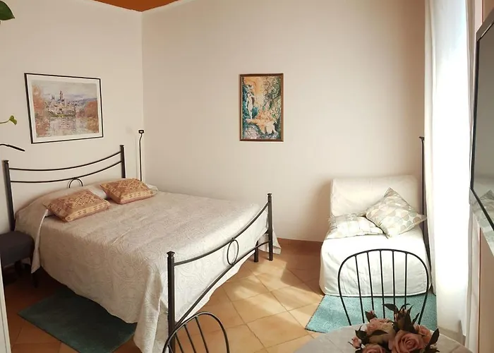 Le Tre Sorelle A Testaccio Отель типа "постель и завтрак" 3*