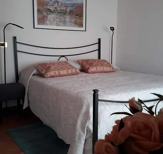 Le Tre Sorelle A Testaccio Отель типа "постель и завтрак" Рим